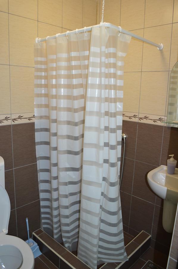 Hotel Martisorul Качика Экстерьер фото